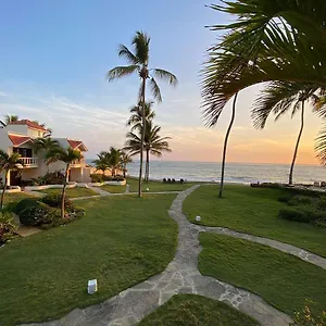 Beachfront At Nanny Estate C-5 Aparthotel