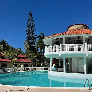 Palms Lounge Aparthotel
